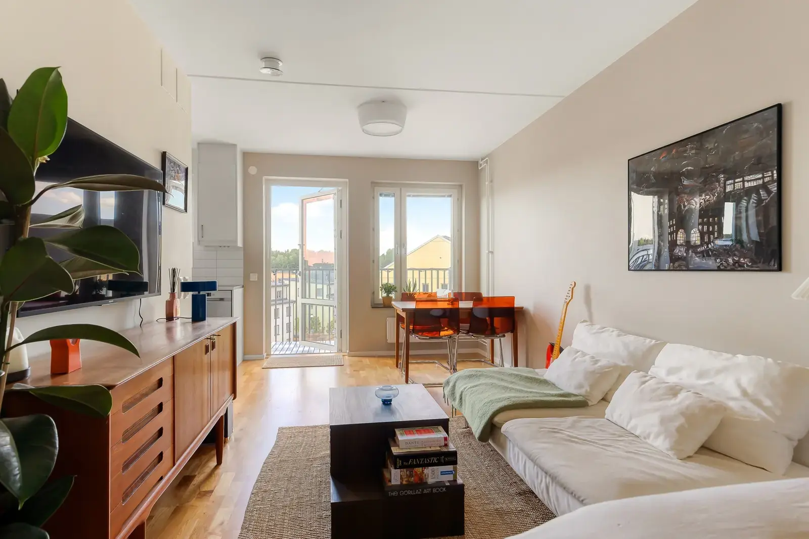 Apartment, Fridensborgsvägen 161. Photo 1 of 20