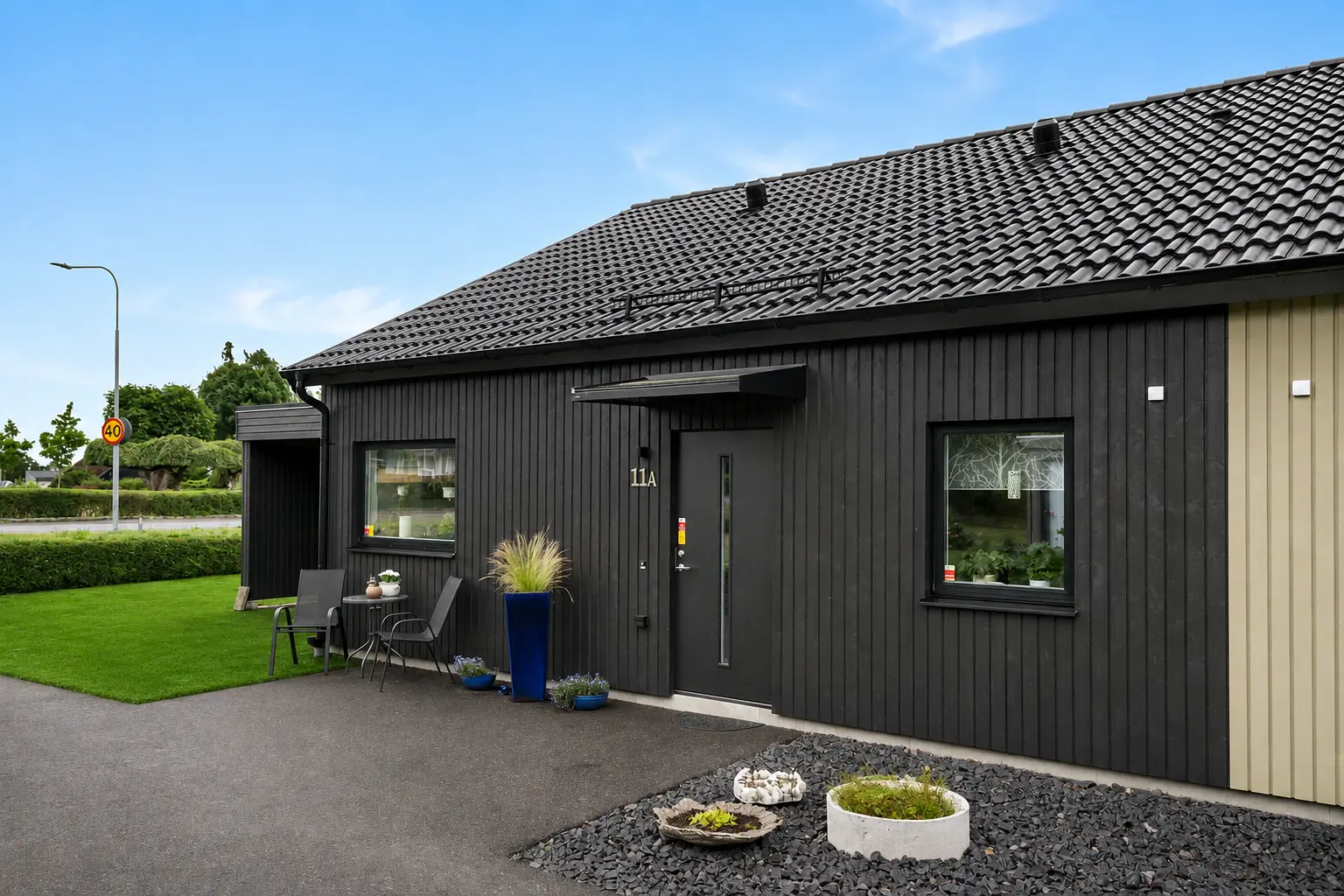 Image 1 of 22 of Kromringen 11A