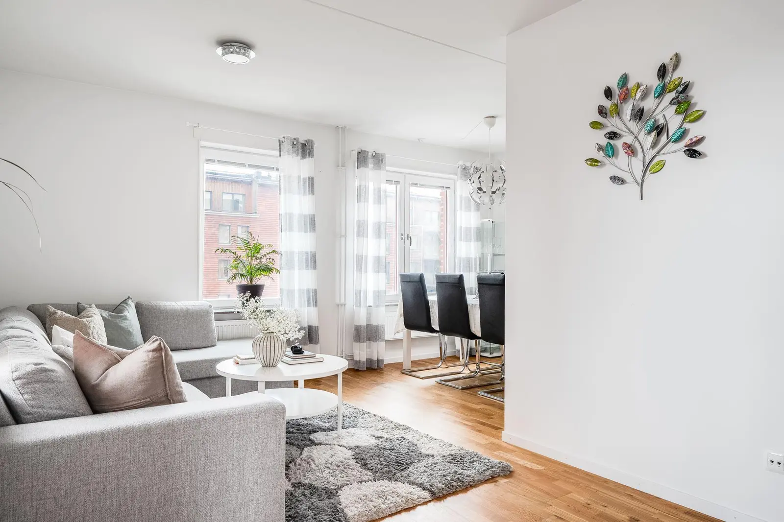 Lägenhet, Hyllie Boulevard 6C, Malmö. Bild 1 av 39