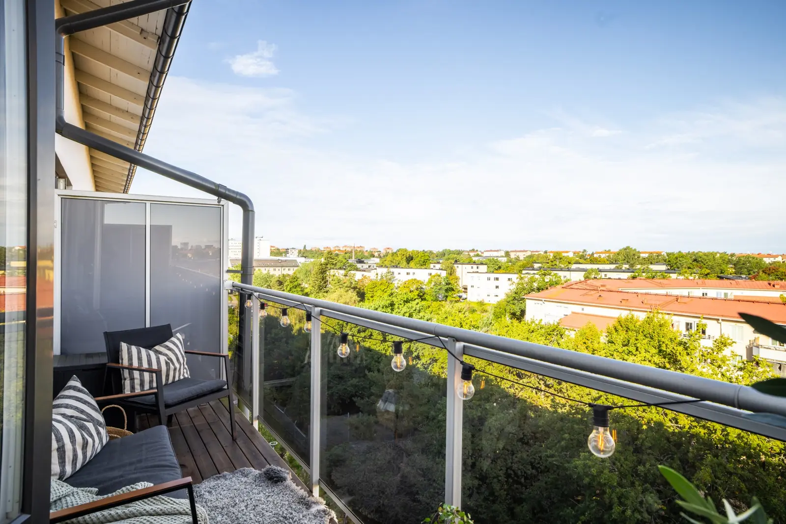 Apartment, Tellusborgsvägen 90, vån 6, Stockholm. Photo 1 of 40