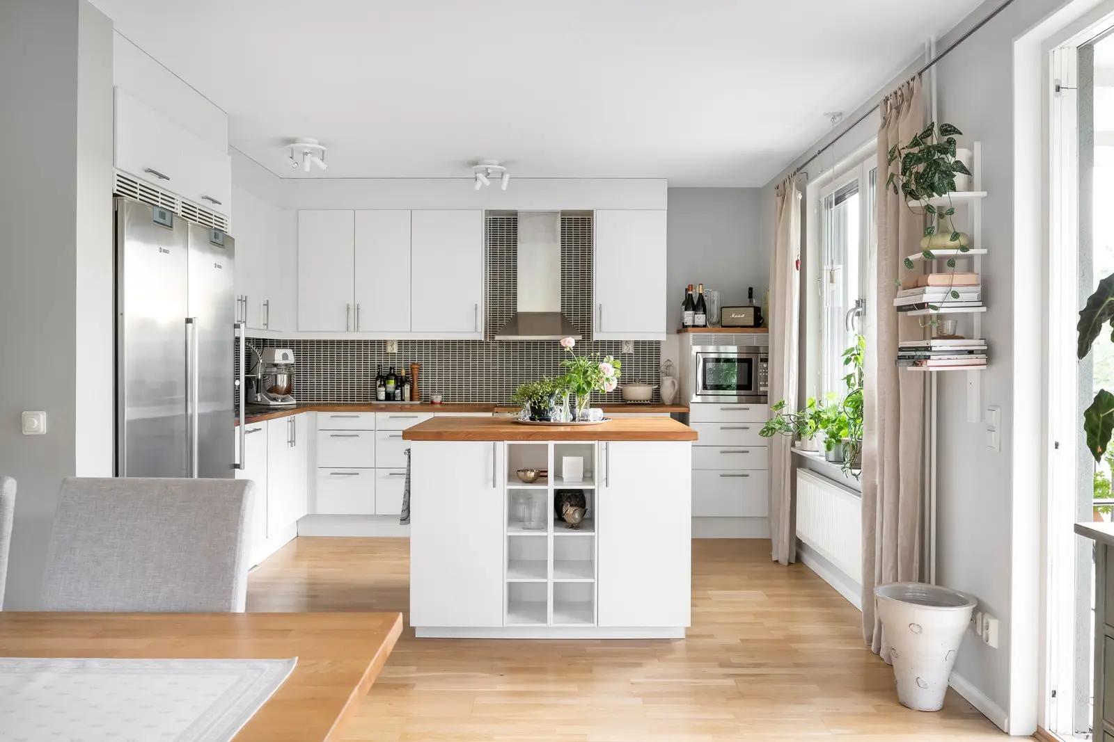 Lägenhet, Flygvillevägen 17, Täby. Bild 1 av 40