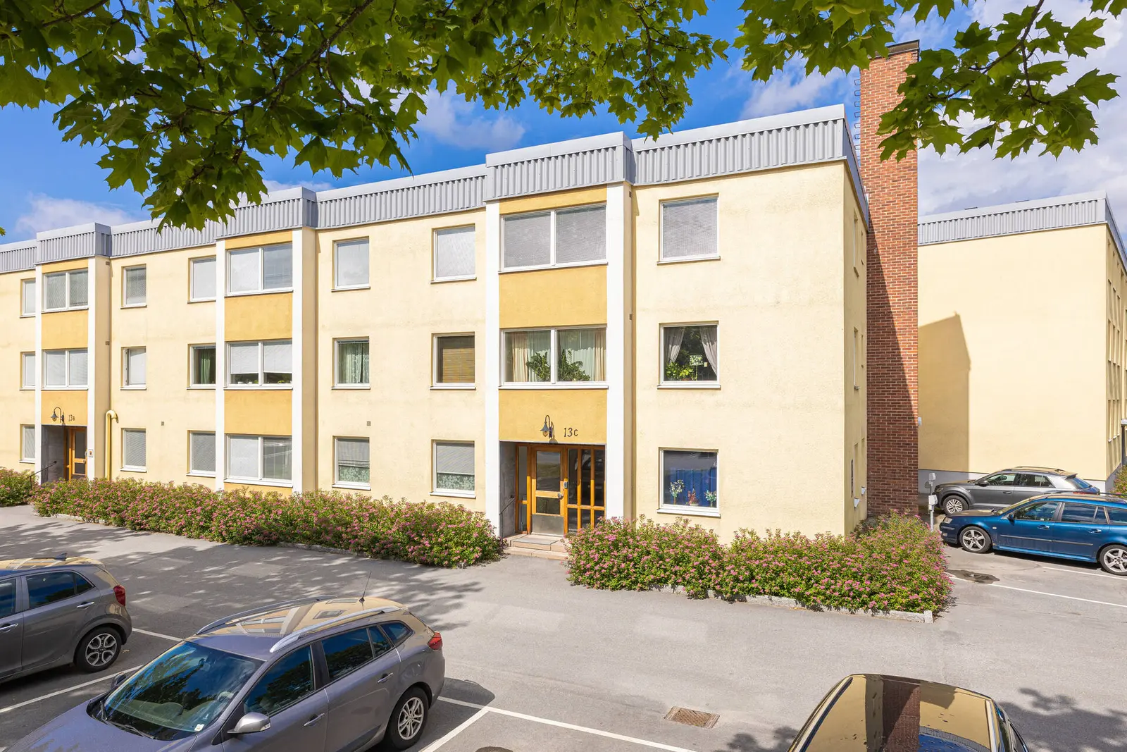 Lägenhet, Allévägen 13C, Upplands Väsby. Bild 1 av 19
