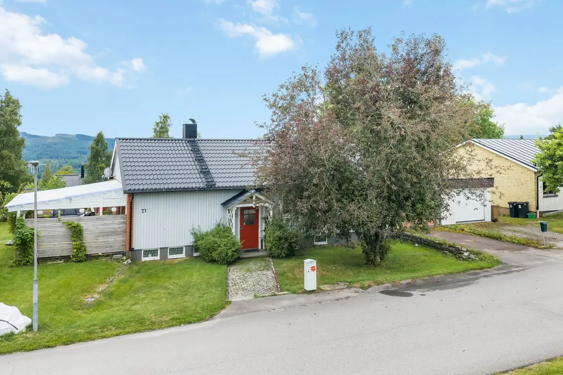 House, Röklandsvägen 21, Sundsvall. Photo 1 of 39