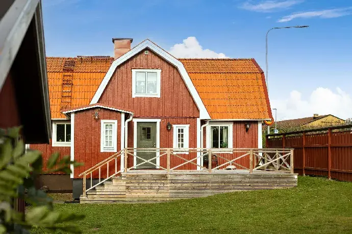 Villa, Röhällavägen 1, Mörbylånga. Bild 1 av 20