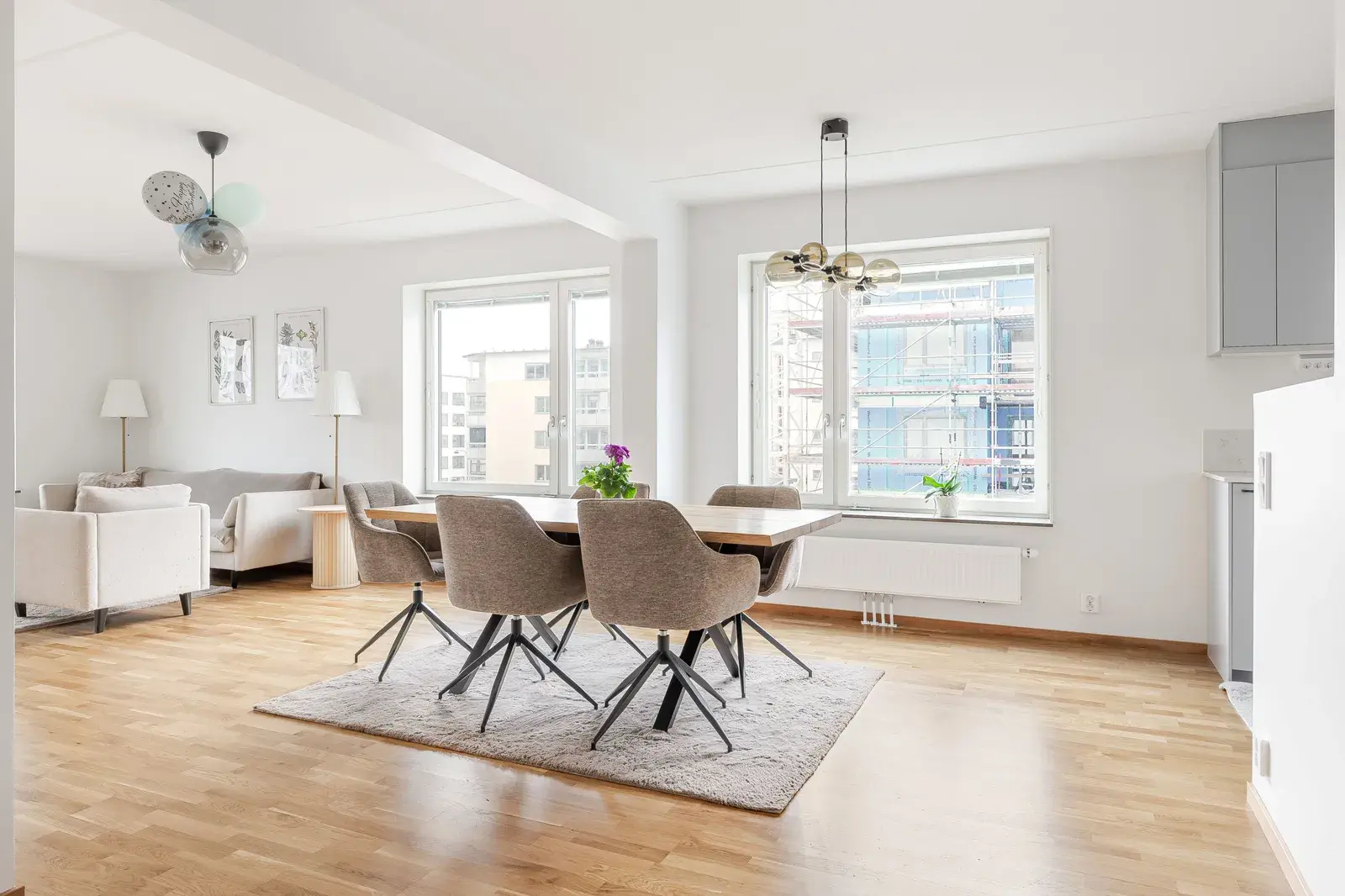 Bild 1 av 20 på Honnörsgatan 5