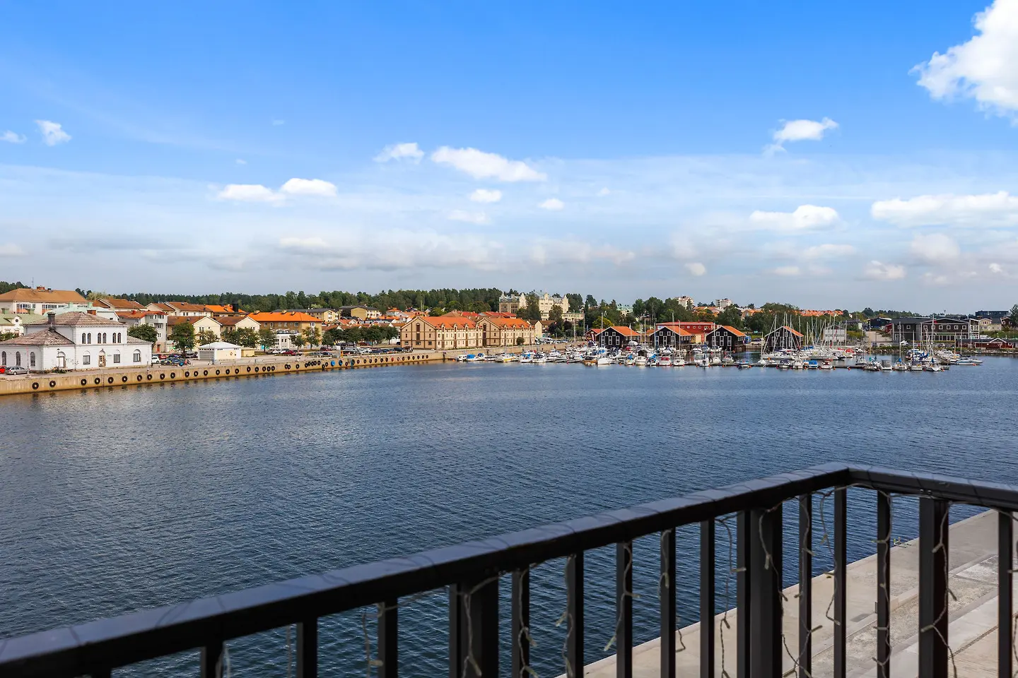Lägenhet, Mala Benetts gränd, Hudiksvall. Bild 1 av 17
