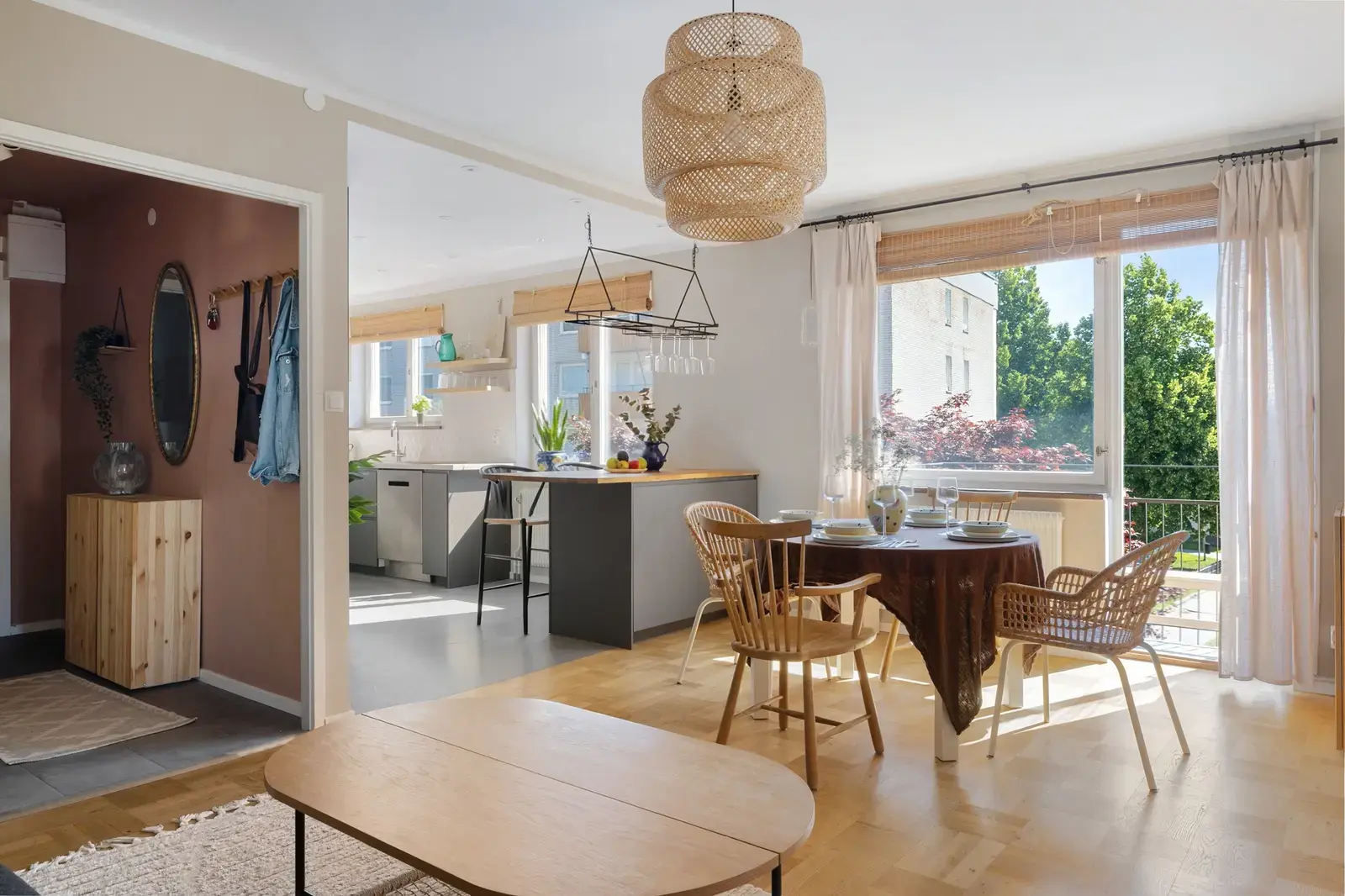 Lägenhet, Sågenvägen 6B. Bild 1 av 20