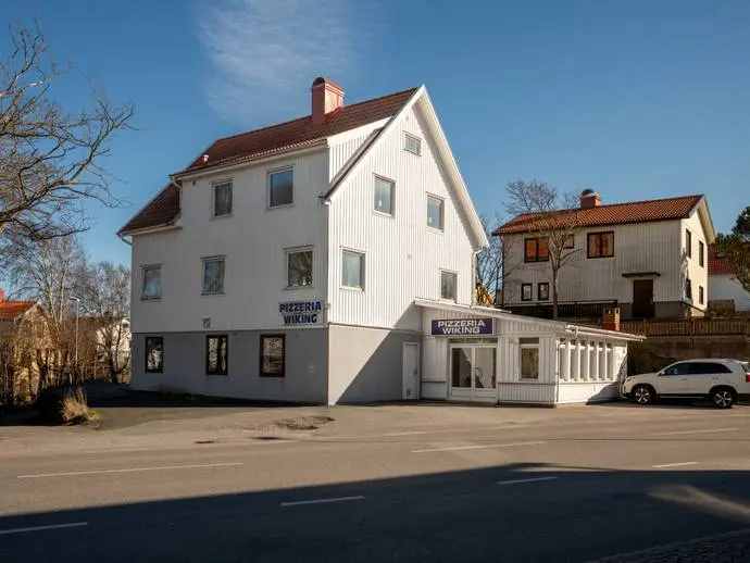 Bild 1 av 13 på Hallindenvägen 12