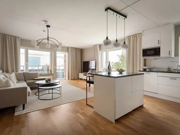 Bild 1 av 20 på Bratteråsgatan 50