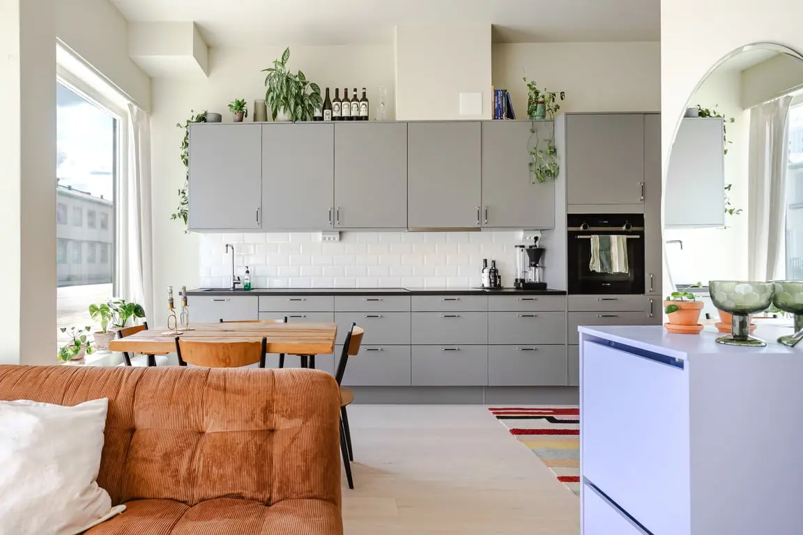 Apartment, Sparbanksvägen 12, Stockholm. Photo 1 of 3