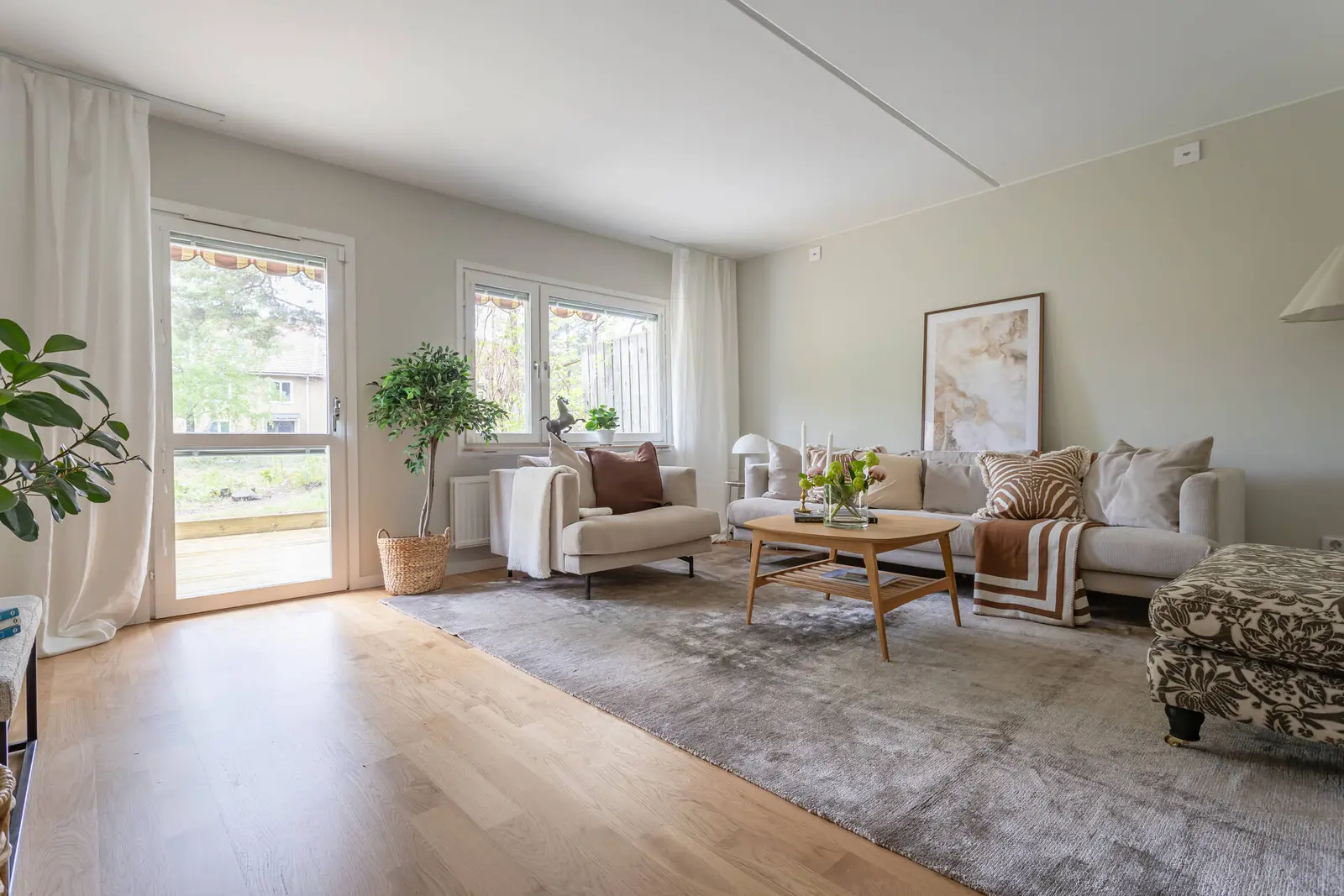 Lägenhet, Lillkalmarvägen 32 A, Djursholm. Bild 1 av 17