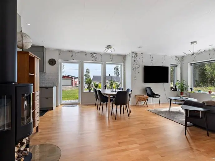 Fritidshus, Renholmsvägen 450. Bild 1 av 20