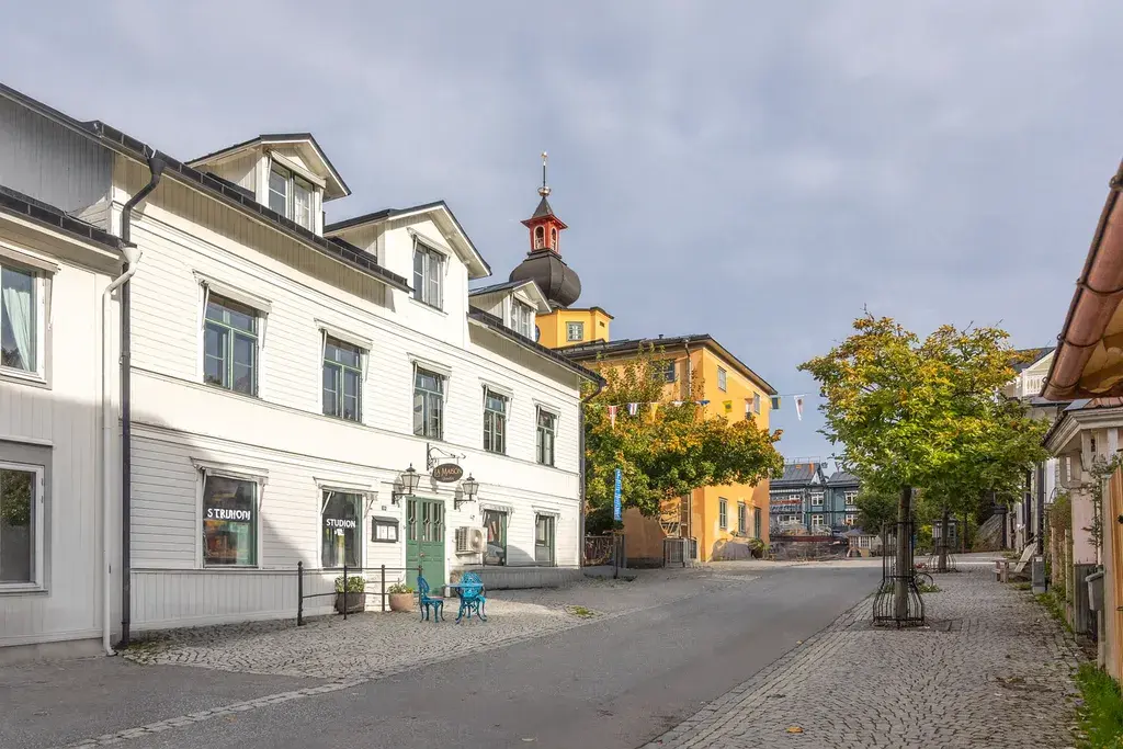 Bild 1 av 20 på Rådhusgatan 19