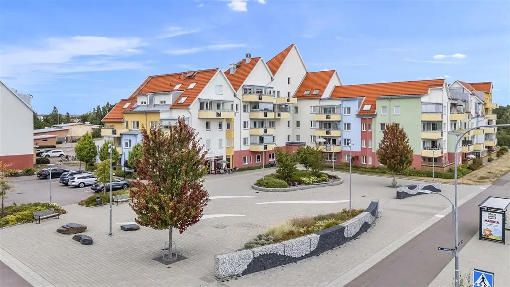 Lägenhet, Vänortsgatan 7, Västmanland. Bild 1 av 20