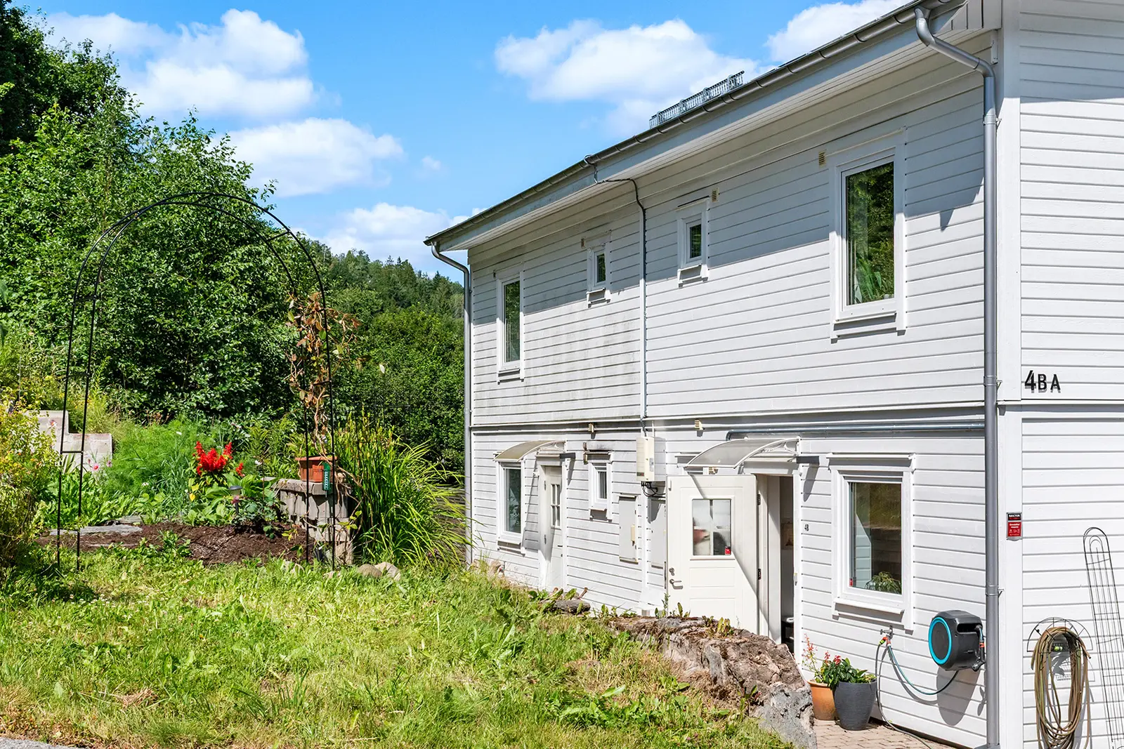 Bild 1 av 25 på Velingstorpsvägen 4B