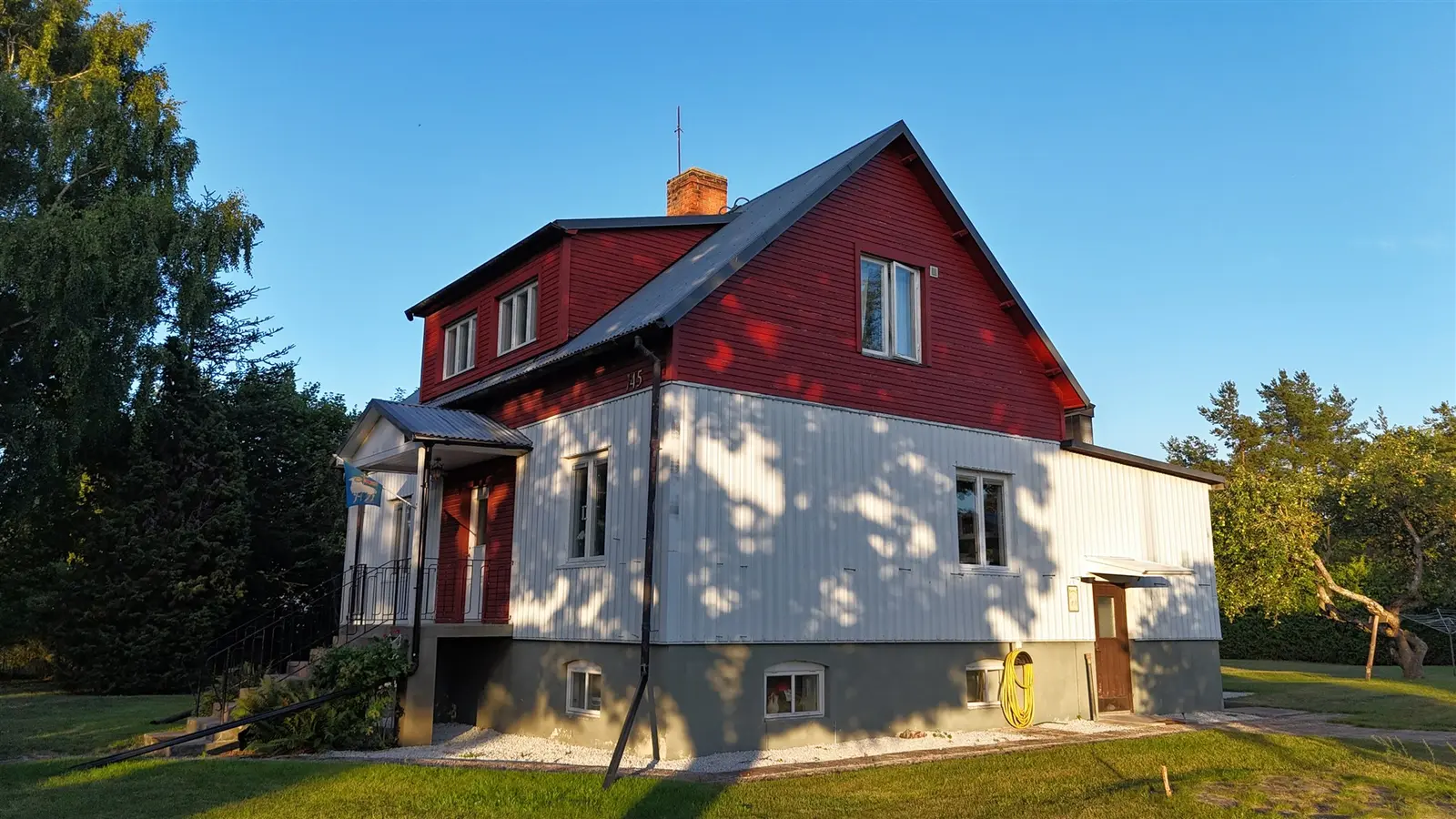 Villa, Hemse Halldings 145, Gotland. Bild 1 av 20