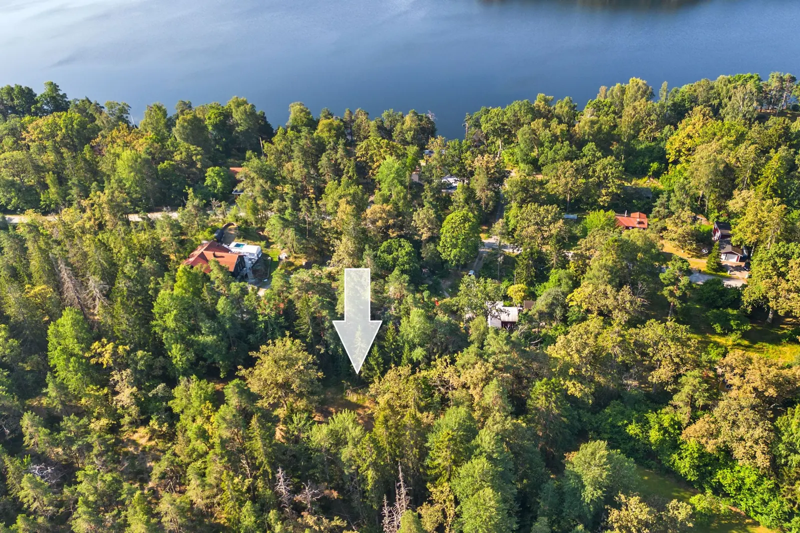 Bild 1 av 18 på Nyforsvägen 7
