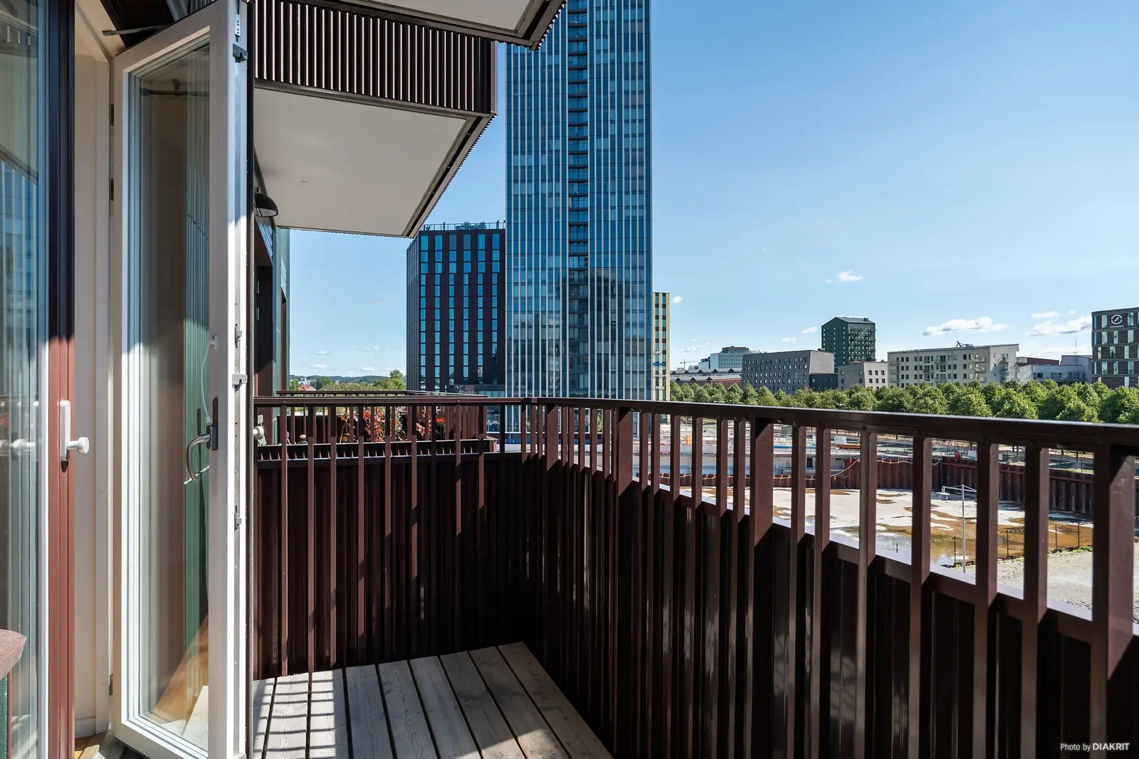 Apartment, Karlavagnsgatan 1, Göteborg. Photo 1 of 20