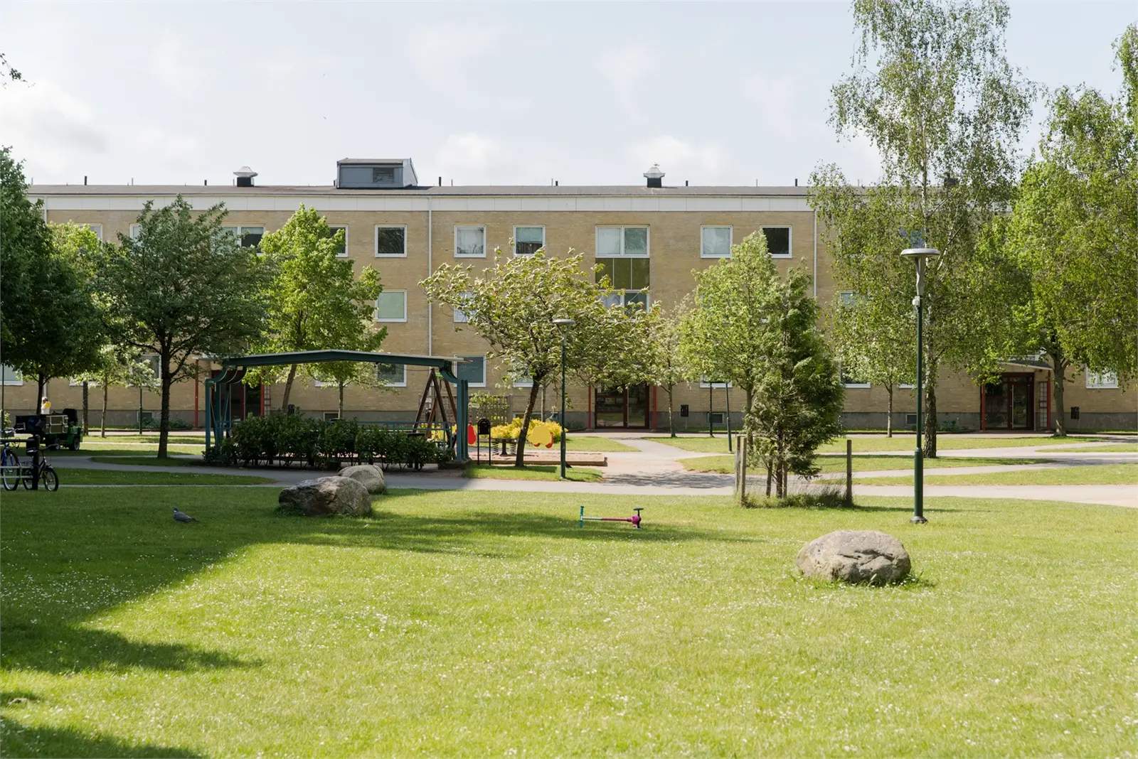 Lägenhet, Von Lingens väg 80, Malmö. Bild 1 av 4