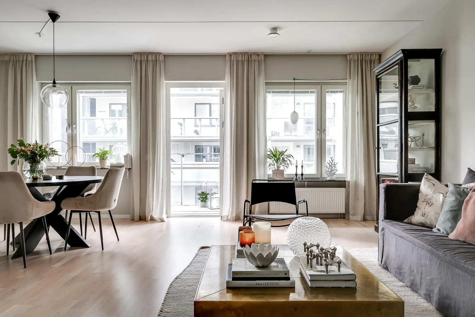 Apartment, Fredriksdalsgatan 4, Stockholm. Photo 1 of 40