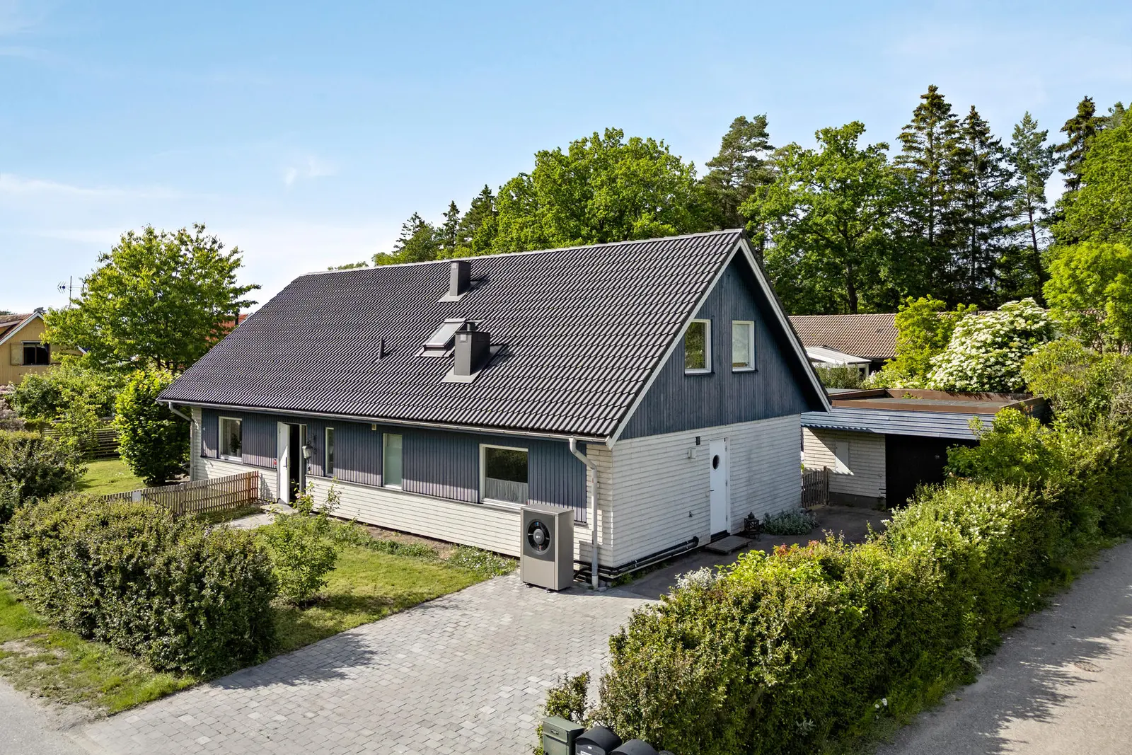 House, Floravägen 20A, Ekerö. Photo 1 of 20