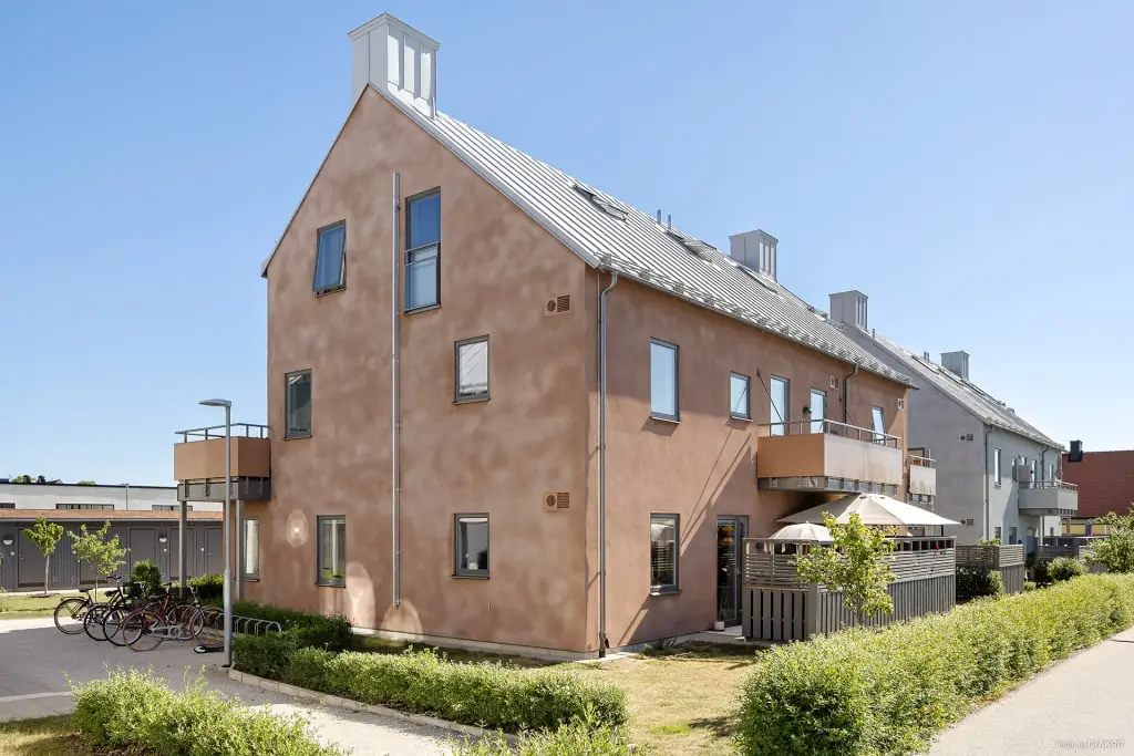 Bild 1 av 15 på Södervärnsgatan 41