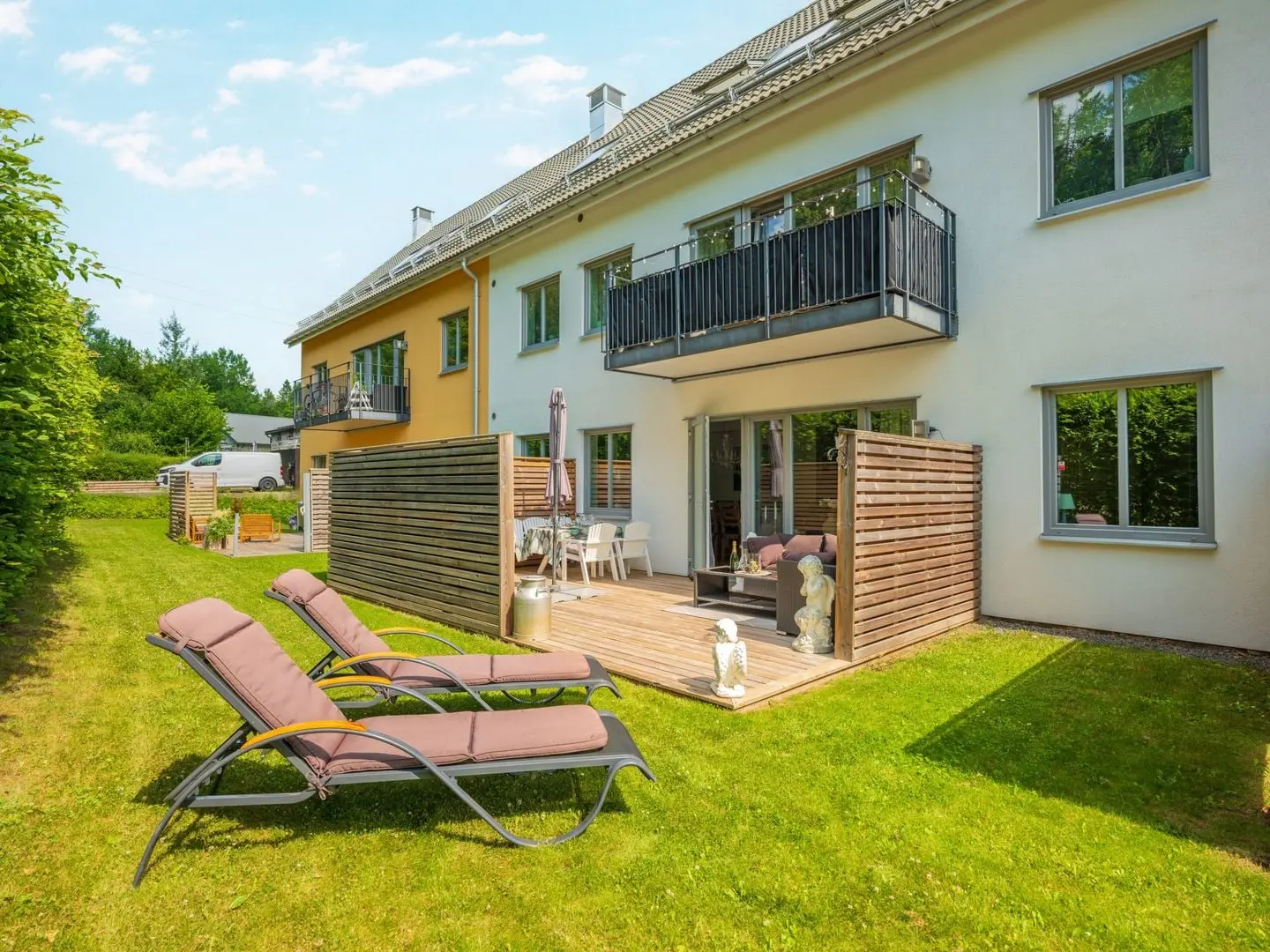 Bild 1 av 32 på Solängsvägen