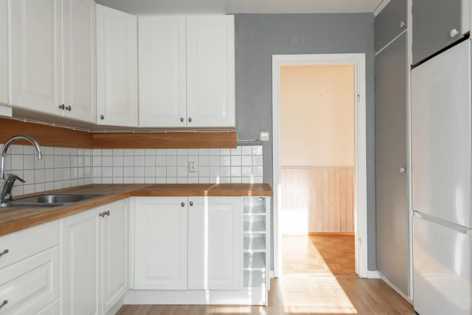 Lägenhet, Kyrkogatan 7B, Kumla. Bild 1 av 24