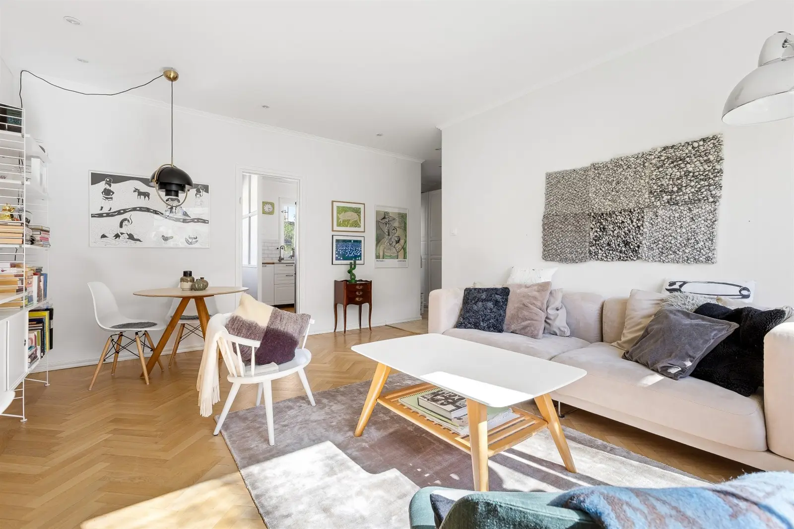 Apartment, Porfyrvägen 28, Stockholm. Photo 1 of 20