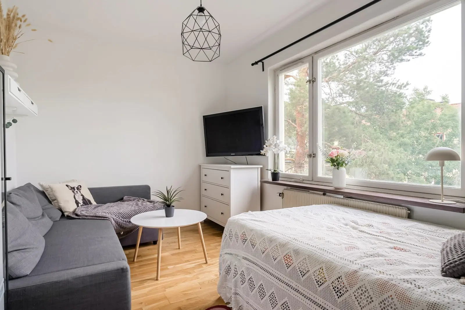 Apartment, Arvodesvägen 18, Stockholm. Photo 1 of 35