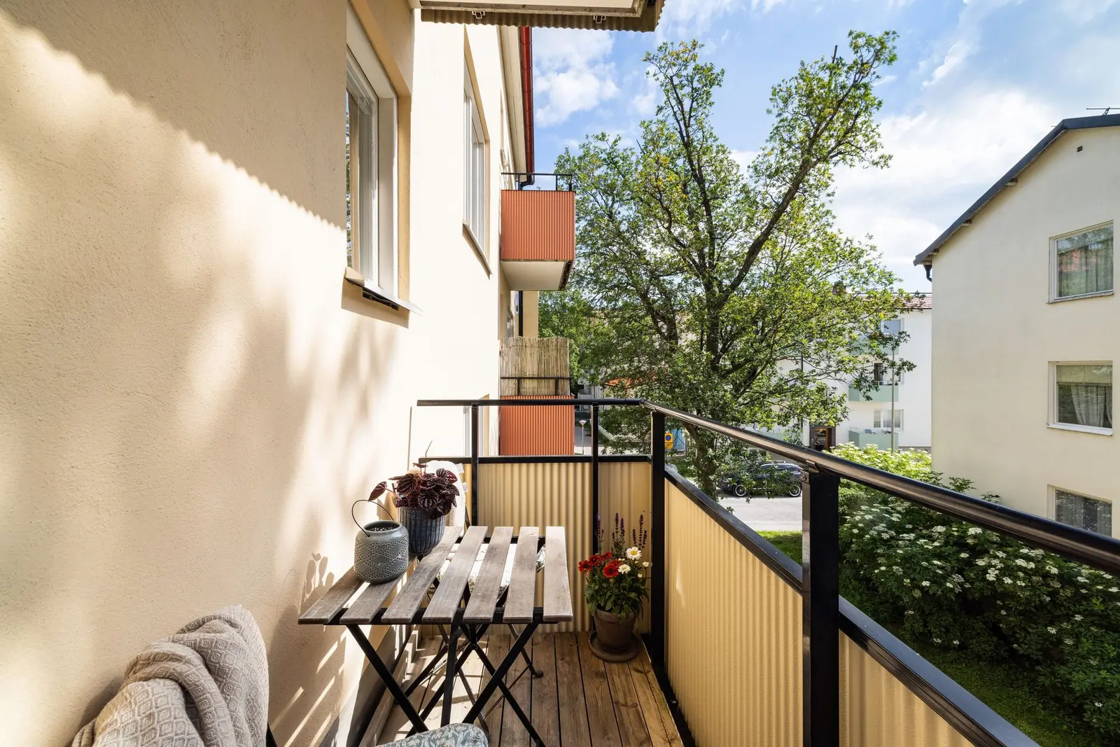Apartment, Per Lindeströms väg 92, Stockholm. Photo 1 of 20