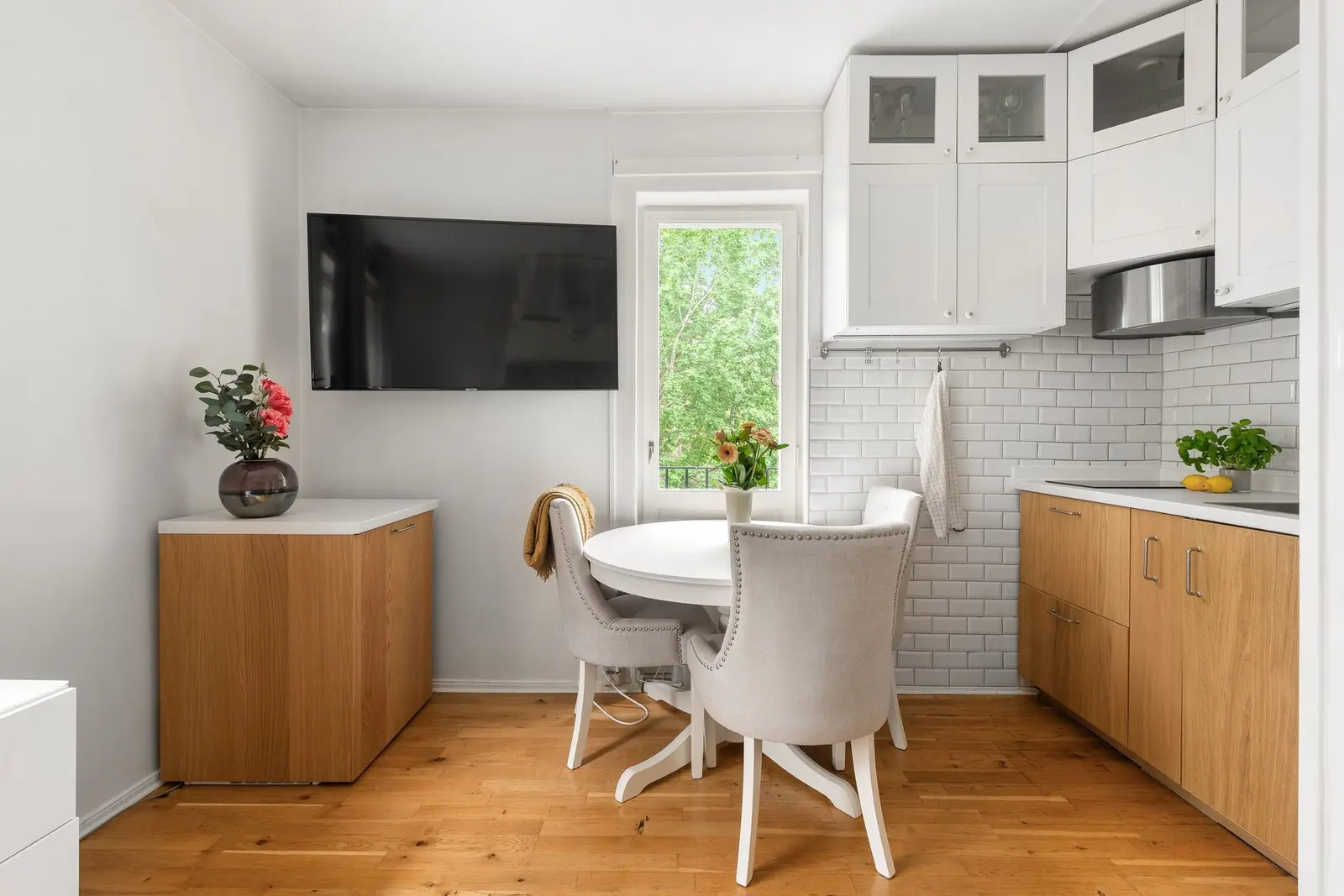 Lägenhet, Wergelandsgatan 30, Stockholm. Bild 1 av 37
