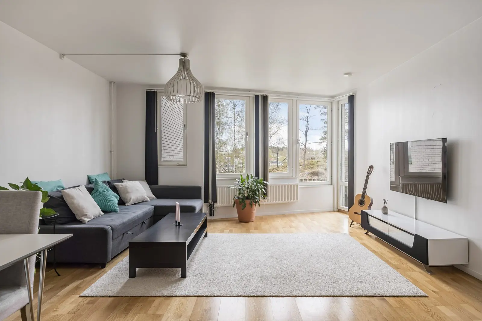 Lägenhet, Bergshöjden 28, Sundbyberg. Bild 1 av 18
