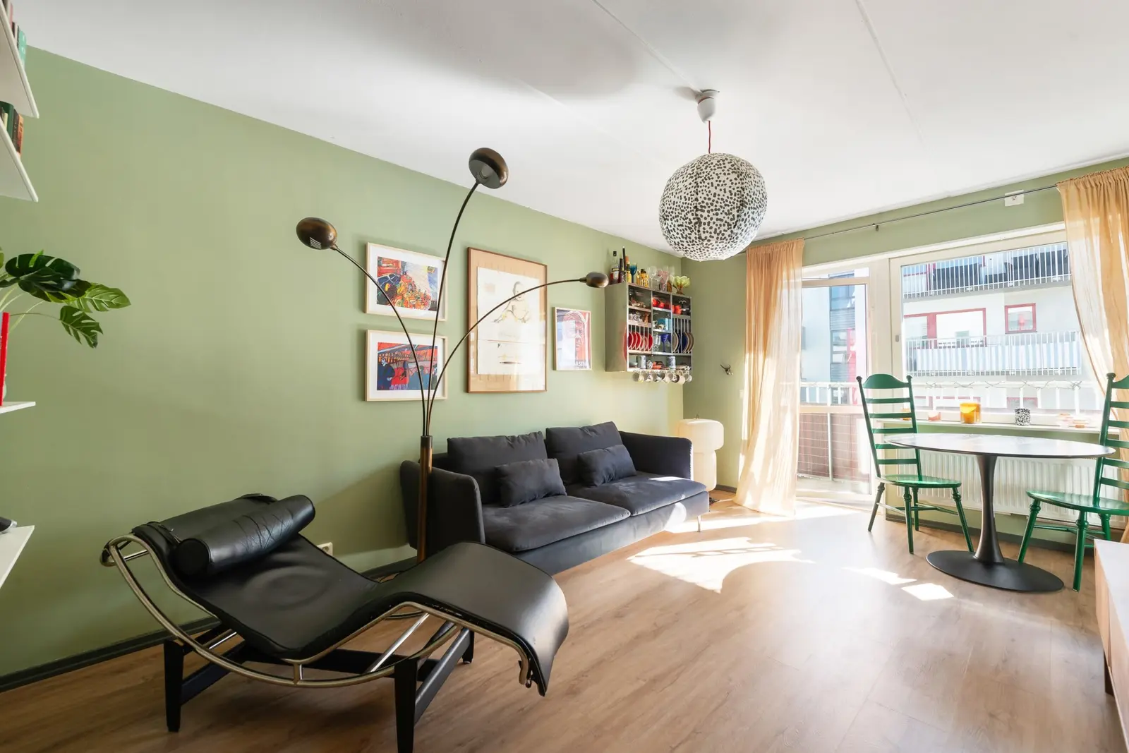 Lägenhet, Björketorpsvägen 11, Stockholm. Bild 1 av 26