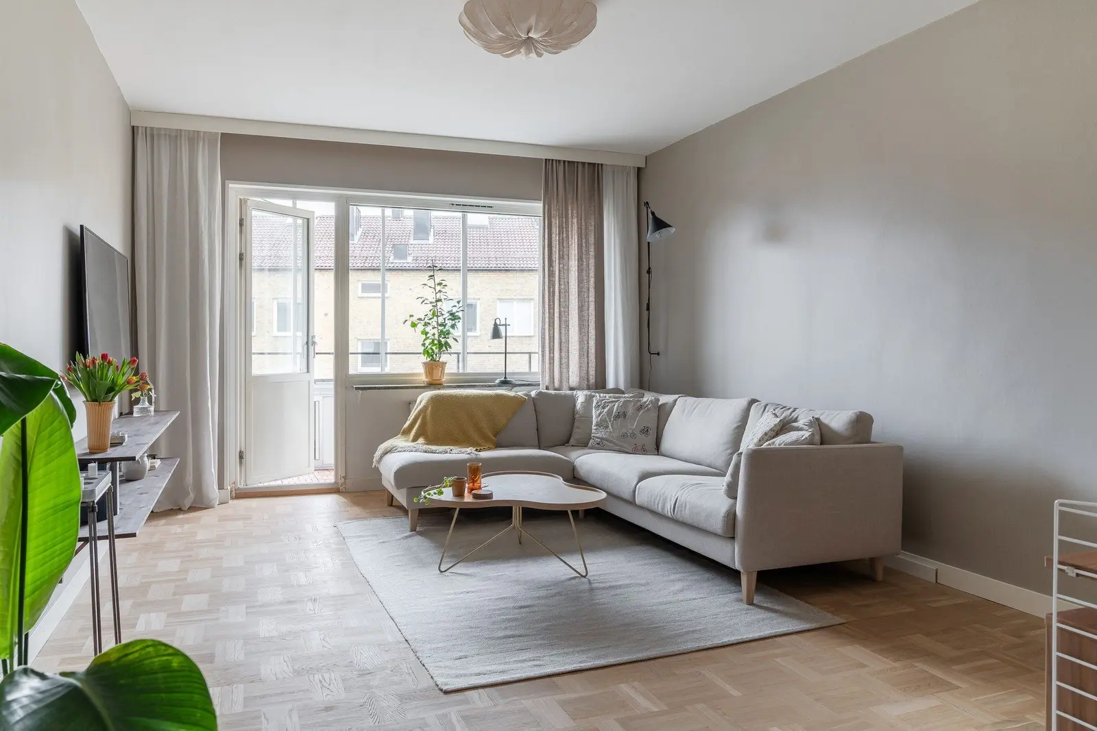 Lägenhet, Skånegatan 16B, Helsingborg. Bild 1 av 20