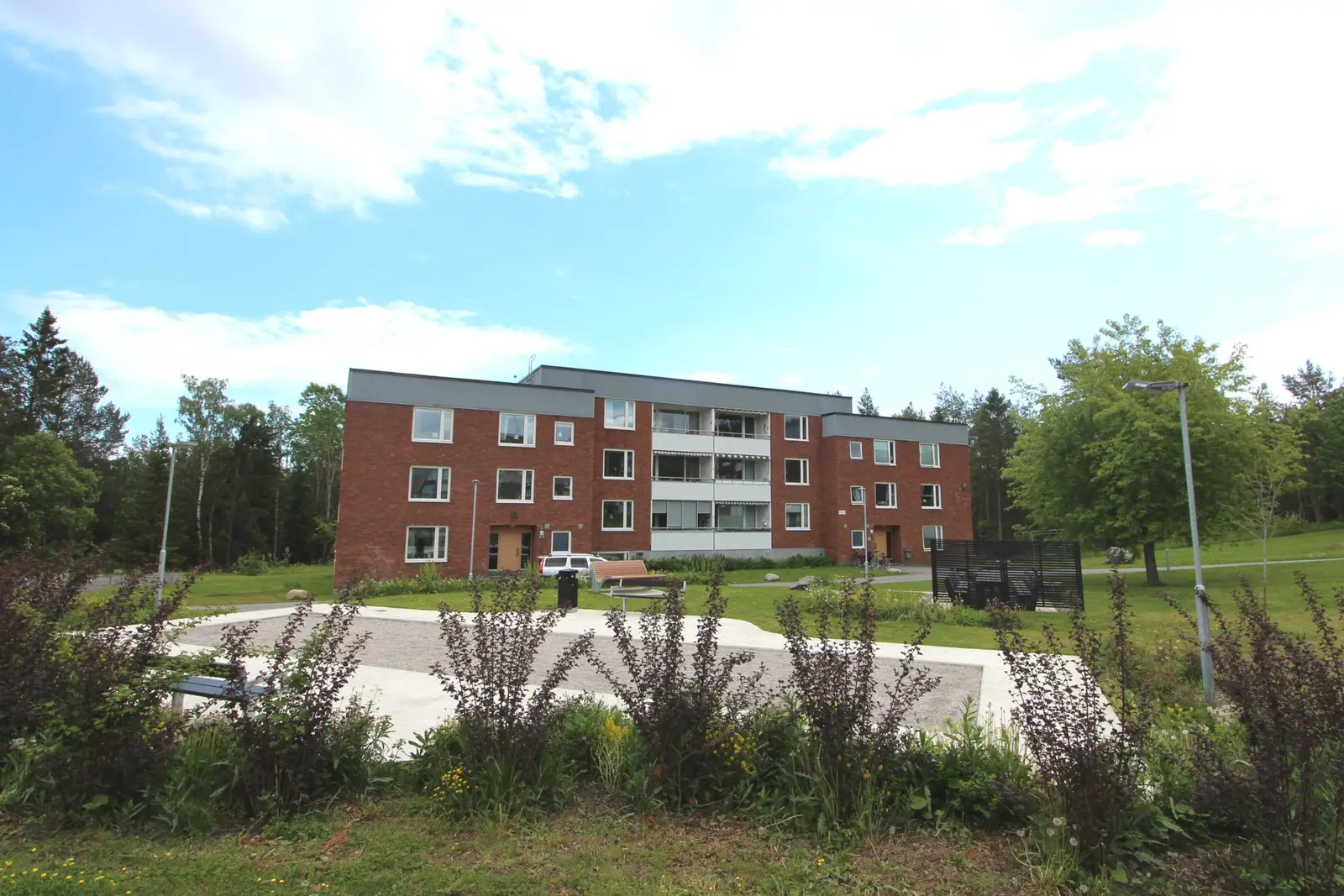 Lägenhet, Alvägen 13, Sundsvall. Bild 1 av 22