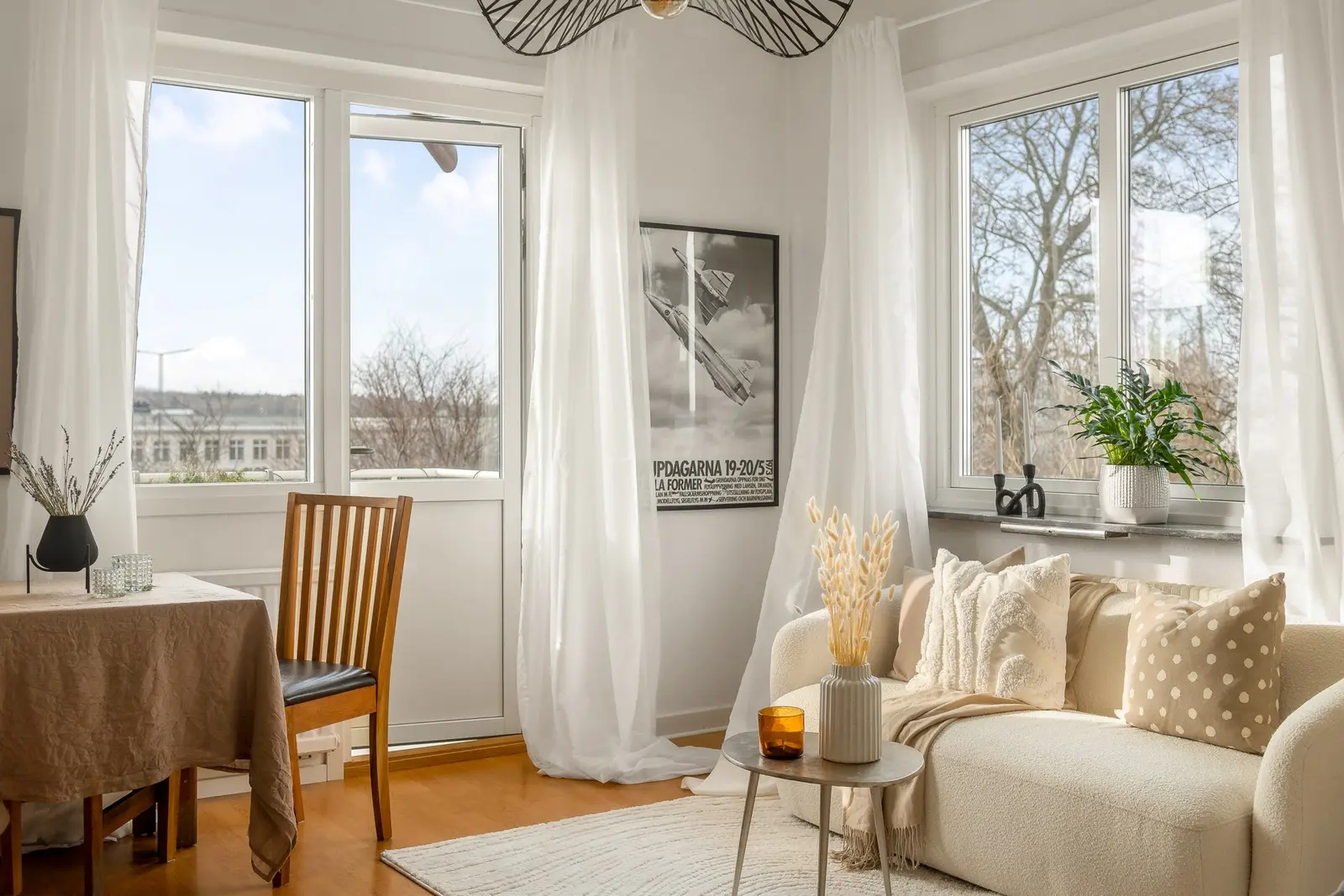 Apartment, Solbergsvägen 45, Stockholm. Photo 1 of 19