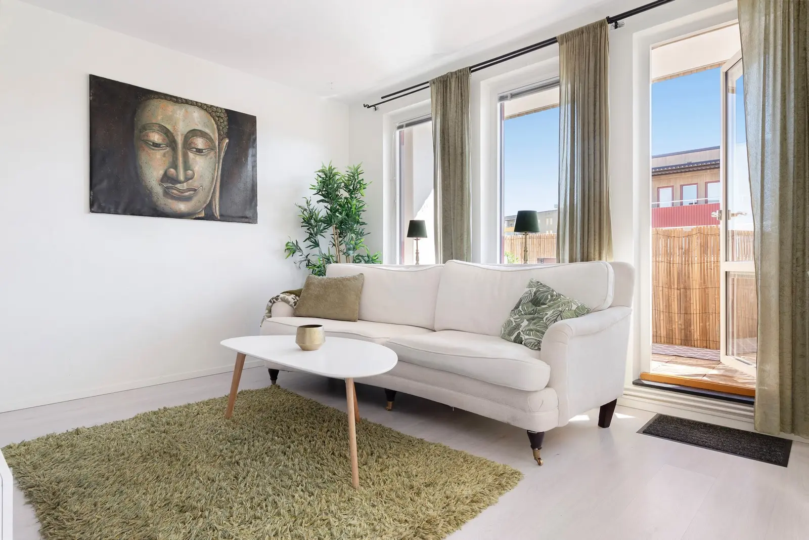 Apartment, Skarpövägen 33, Nacka. Photo 1 of 20