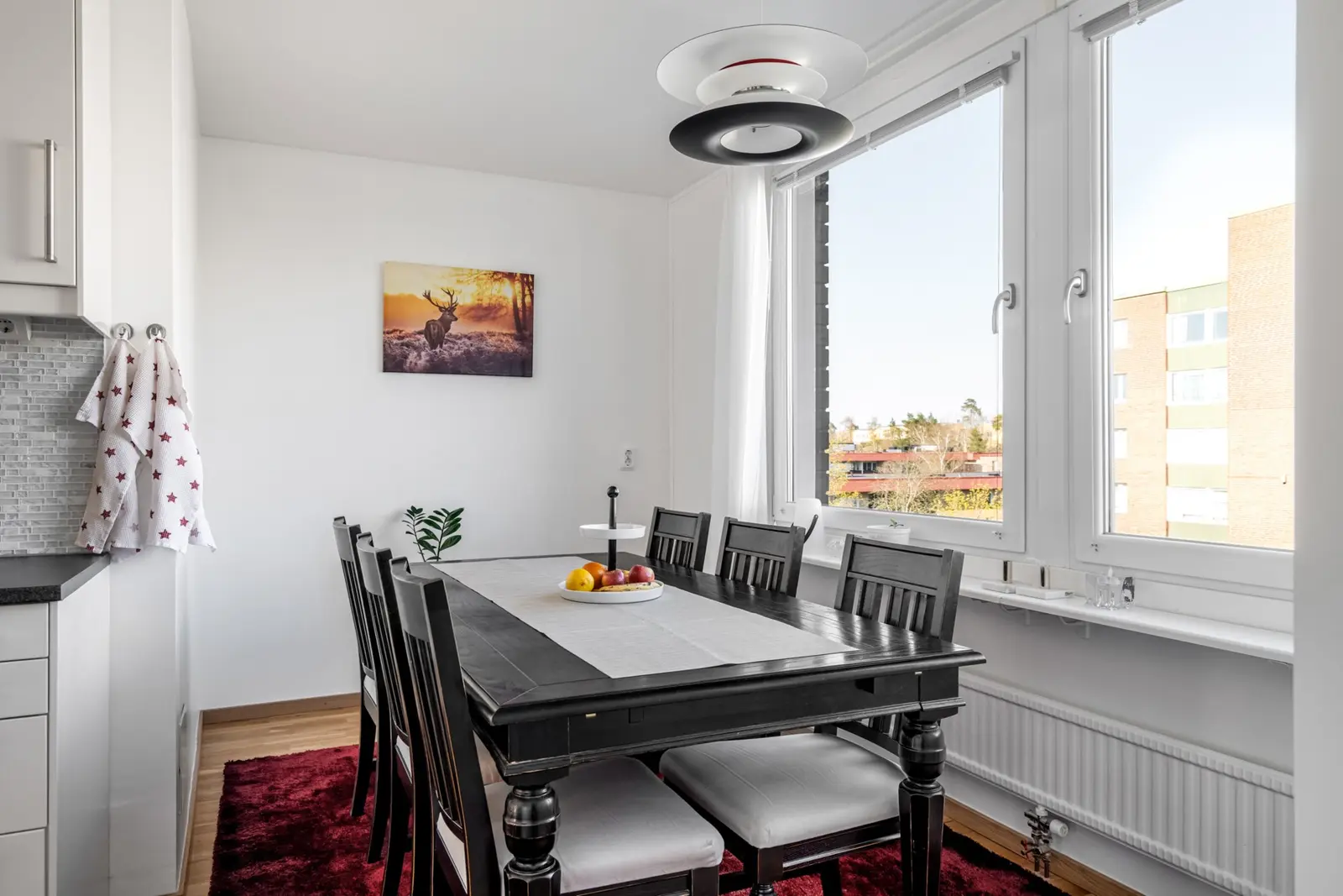 Apartment, Vårbergsvägen 187, Stockholm. Photo 1 of 37