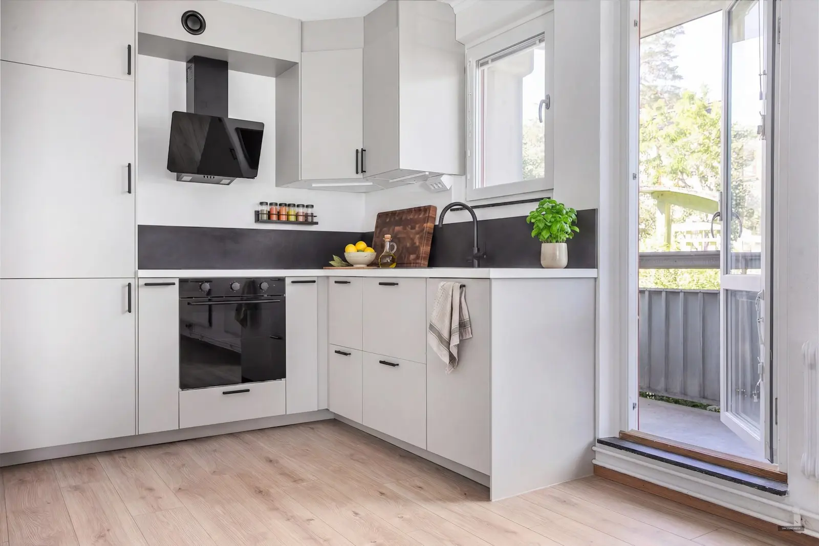 Apartment, Ormingeringen 51B, Nacka. Photo 1 of 16
