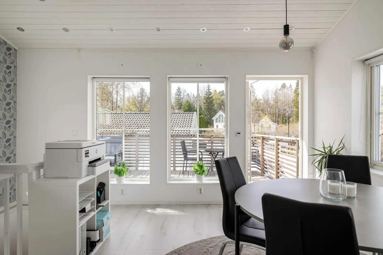 Lägenhet, Skönabergsvägen 3C, Huddinge. Bild 1 av 29