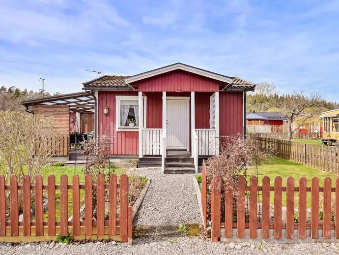 Bild 1 av 20 på Vaxmyra kolonistuga nr 63