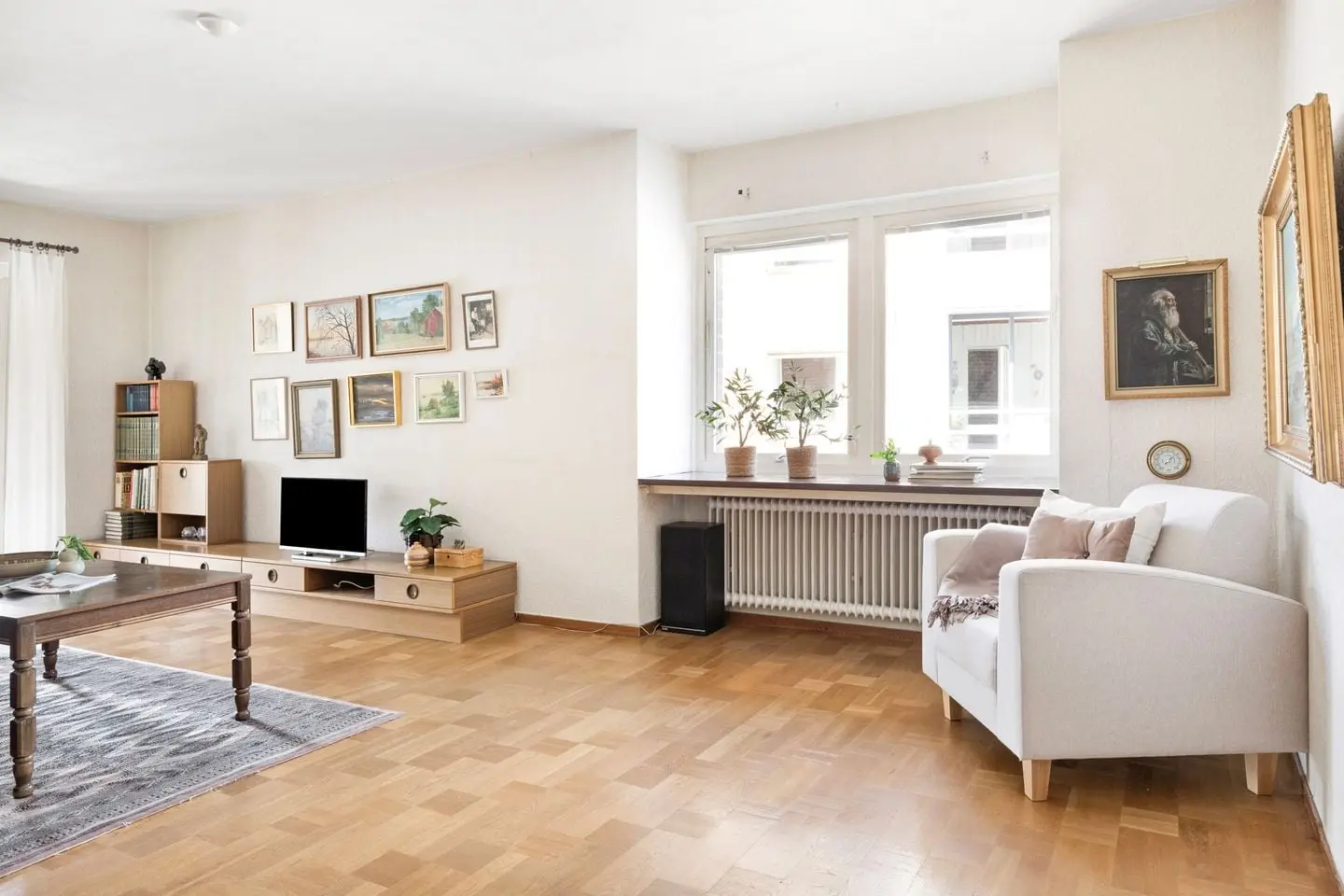 Lägenhet, Hammelins väg 12C, Ronneby. Bild 1 av 33