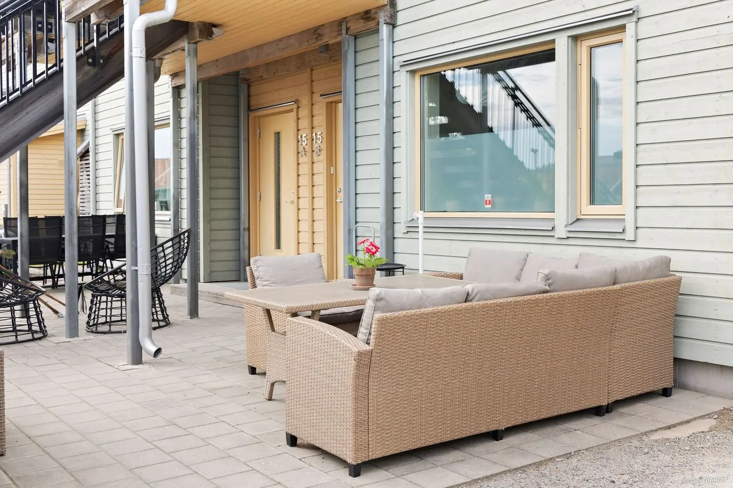 Lägenhet, Skogsmulles väg 15B, Botkyrka. Bild 1 av 18