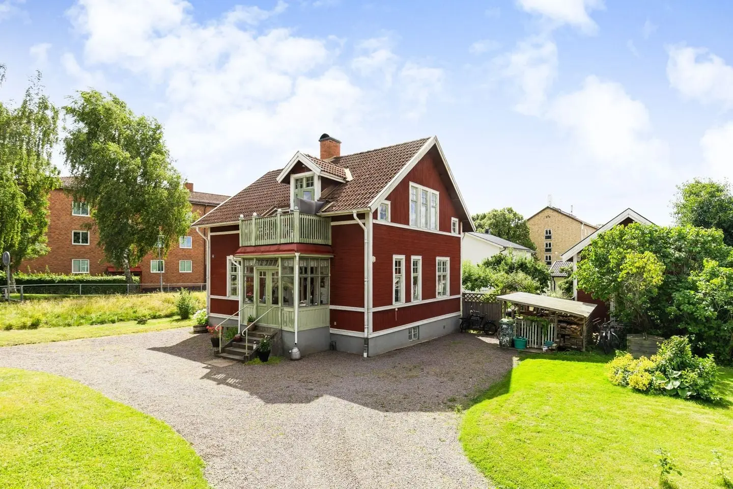 Bild 1 av 35 på Kungsvägen 90
