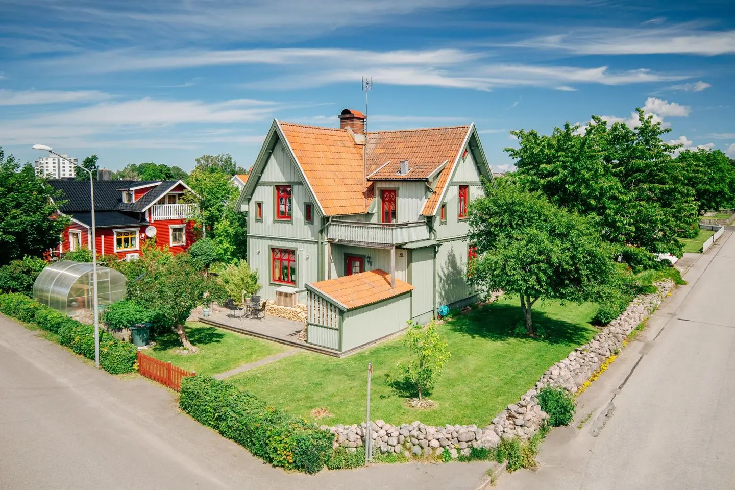 Image 1 of 37 of Gjutarevägen 9