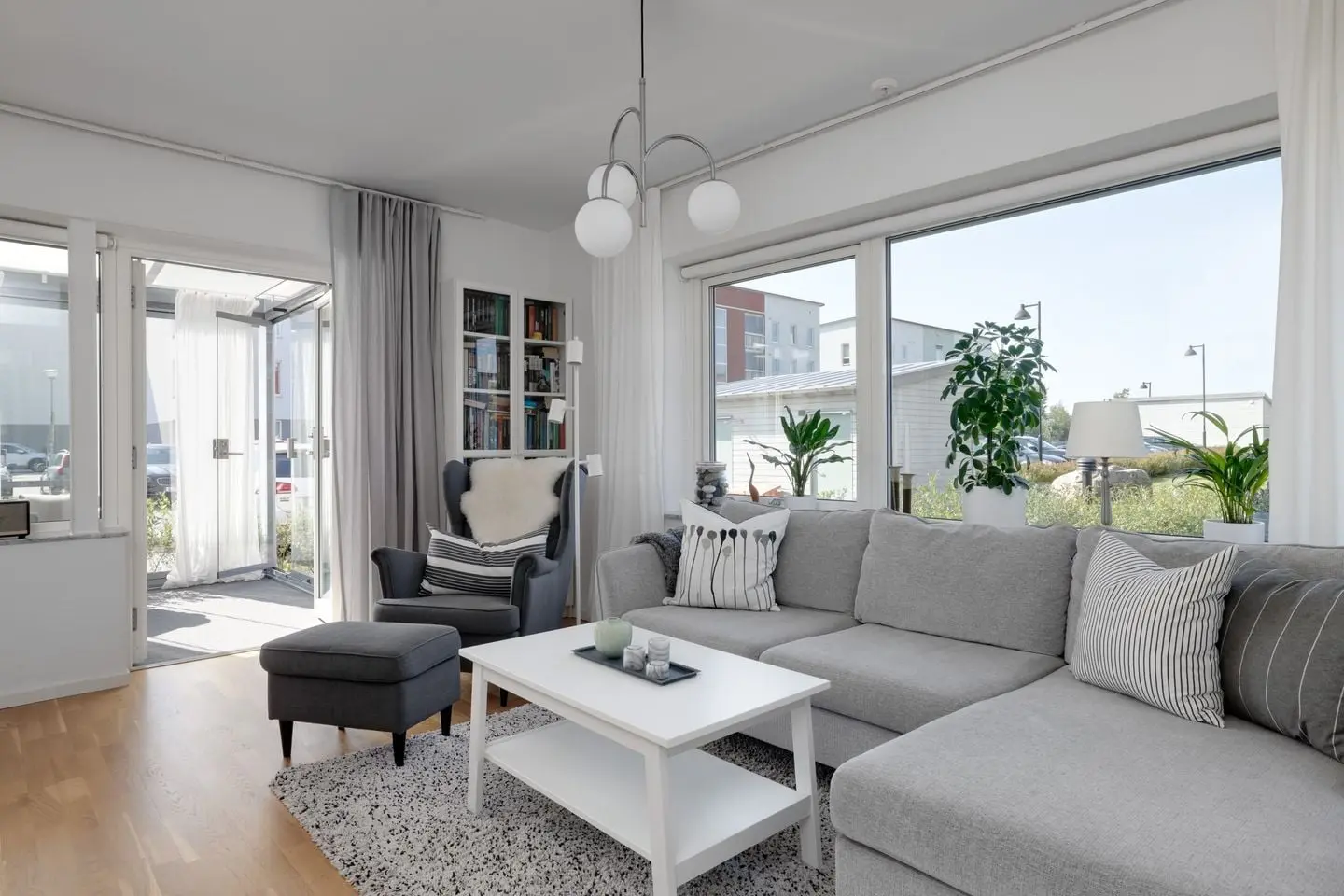 Apartment, Kornellvägen 12, Örebro. Photo 1 of 27
