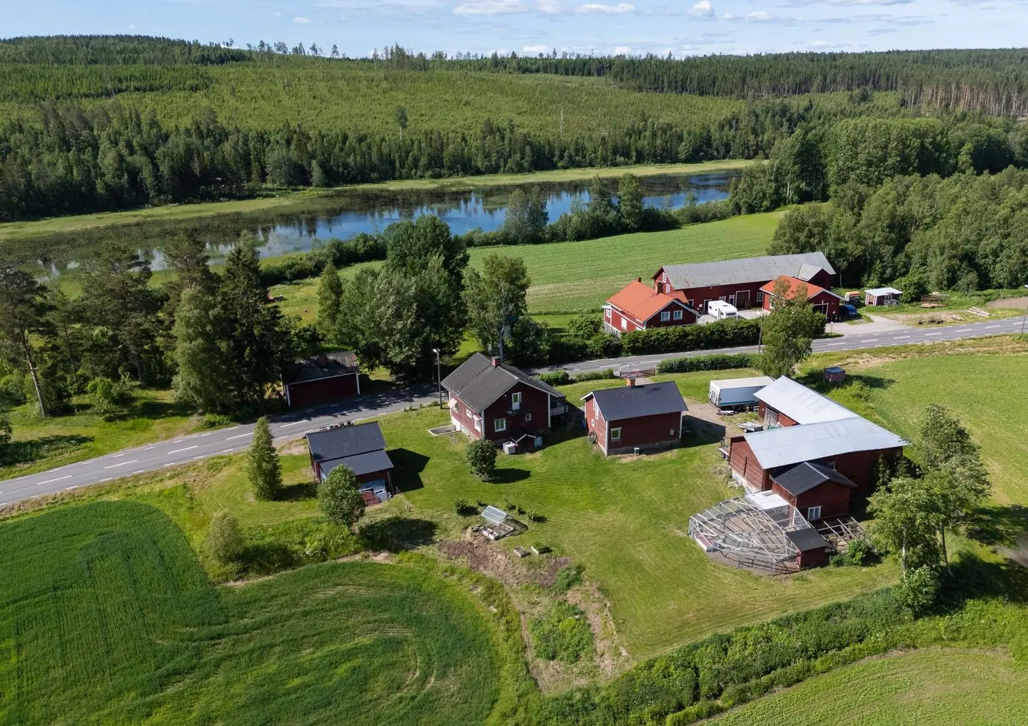 Farm, Svärdsjövägen 444, Sandviken. Photo 1 of 52