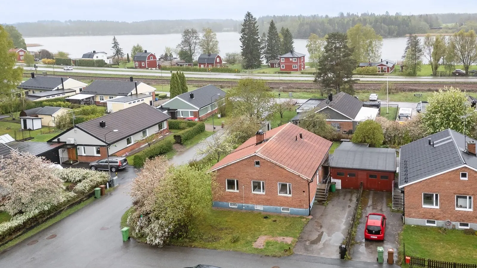 Image 1 of 36 of Rönnvägen 12