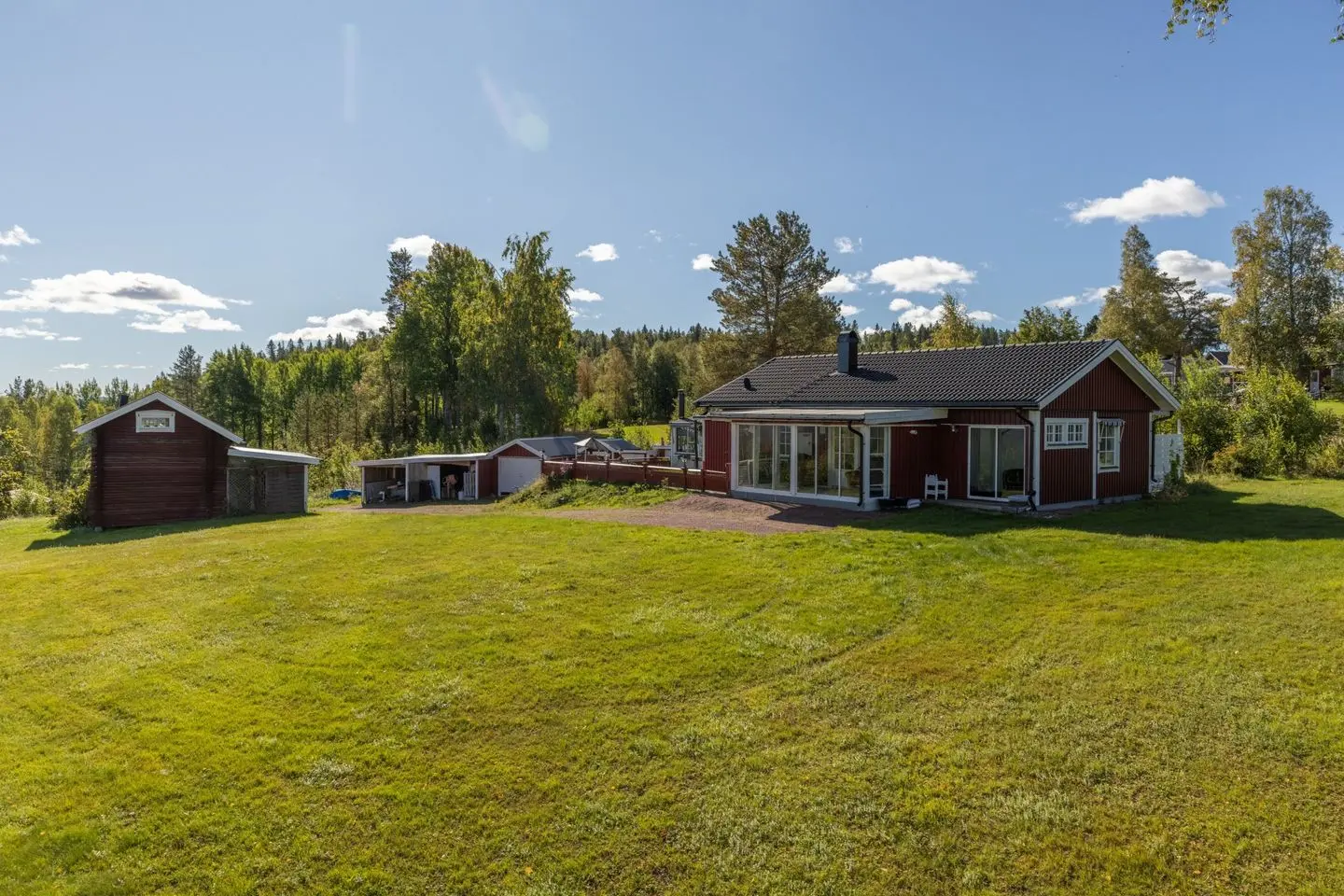 Bild 1 av 20 på Kapellrundan 28